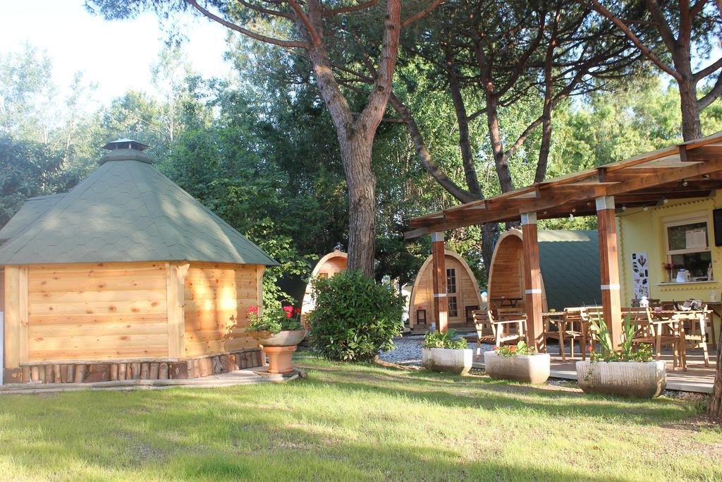 Camping Dolce Sole Marina di Massa Ngoại thất bức ảnh